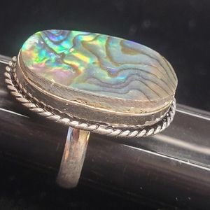 Stunning abalone sterling silver ring